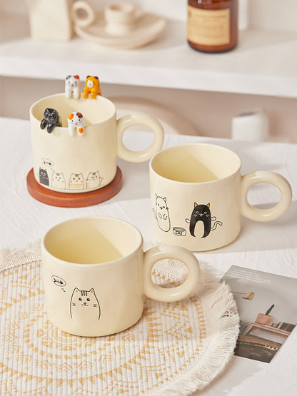 Whiskered Whimsy Ceramic Cat Mug – Chunky Handle Edition ✨ Furever Adorable