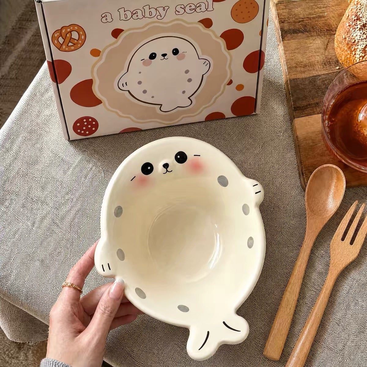 Cream Chubby Seal ceramic bowl with wooden spoon and fork in gift box